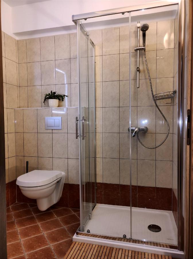 Apartman Emili Malinska Kültér fotó