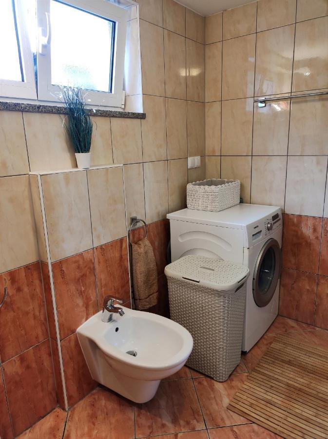 Apartman Emili Malinska Kültér fotó