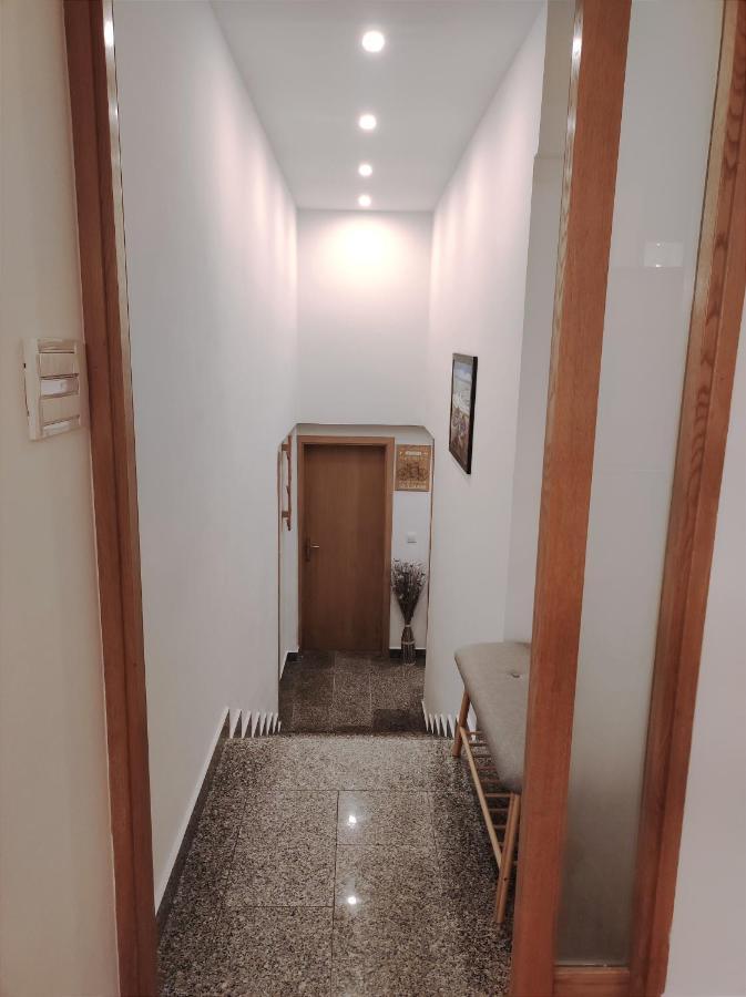 Apartman Emili Malinska Kültér fotó